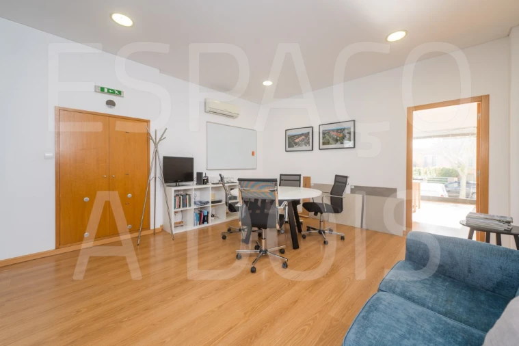 Escritório para Arrendamento em Oeiras e São Julião da Barra, Paço de Arcos e Caxias Foto 4