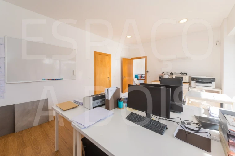 Escritório para Arrendamento em Oeiras e São Julião da Barra, Paço de Arcos e Caxias Foto 11