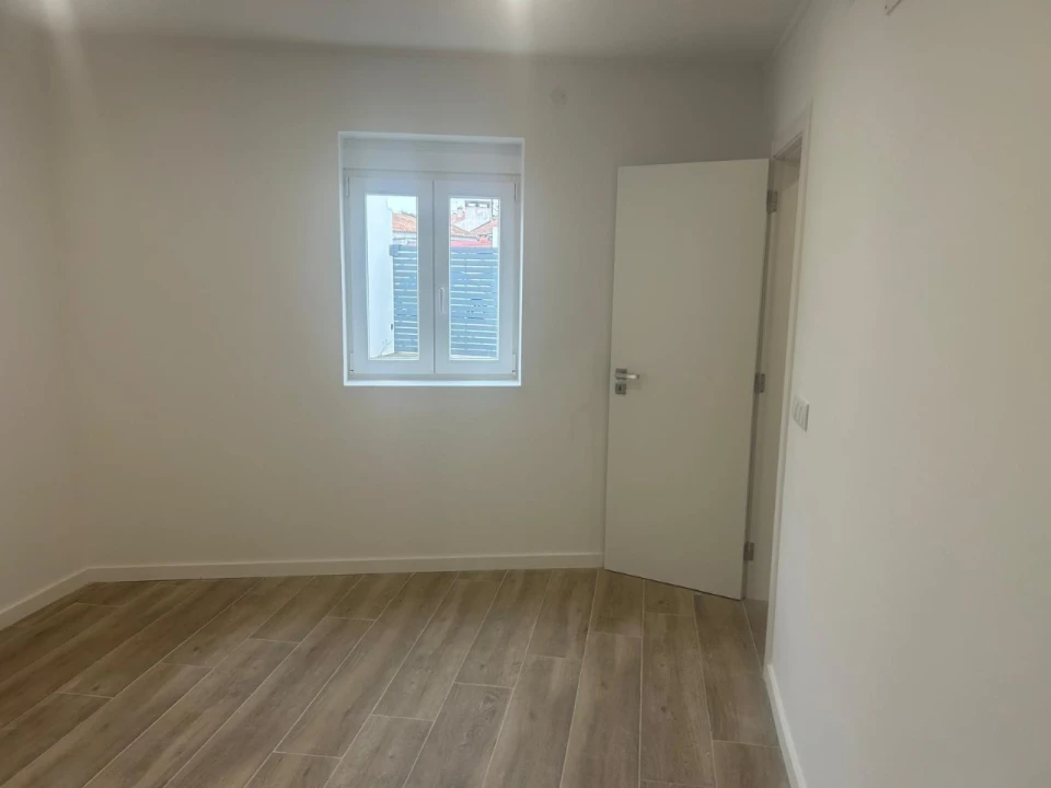 Moradia T2 para Venda em Pego Foto 5