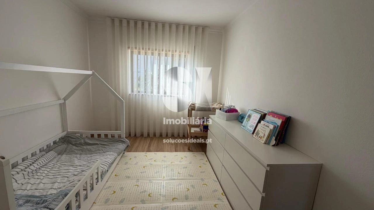 Apartamento T2 para Venda em Marinha Grande Foto 7