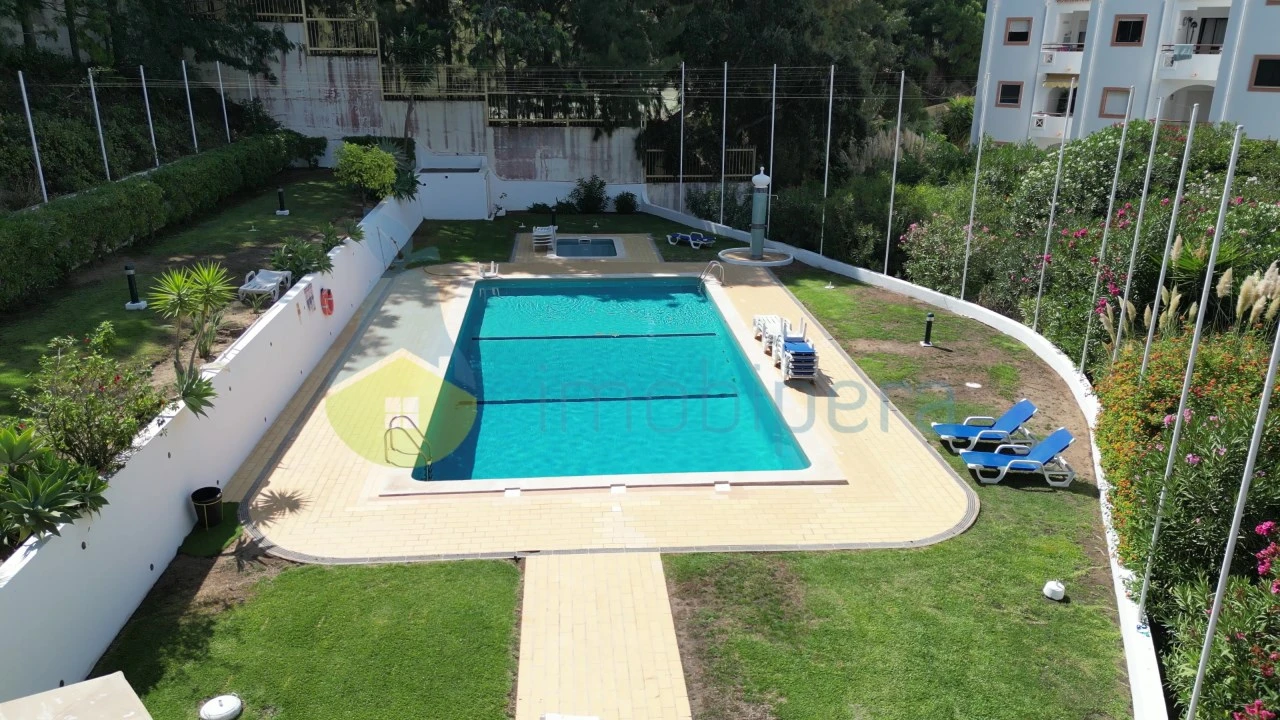Apartamento T1 para Venda em Albufeira e Olhos de Água Foto 3