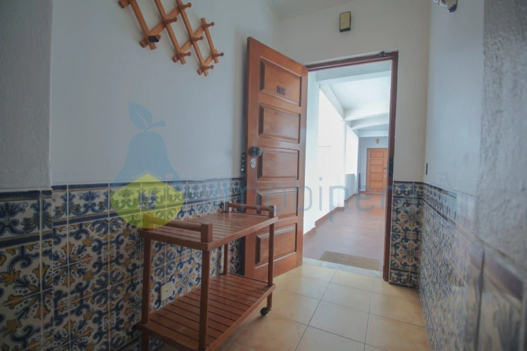 Apartamento T1 para Venda em Albufeira e Olhos de Água Foto 8