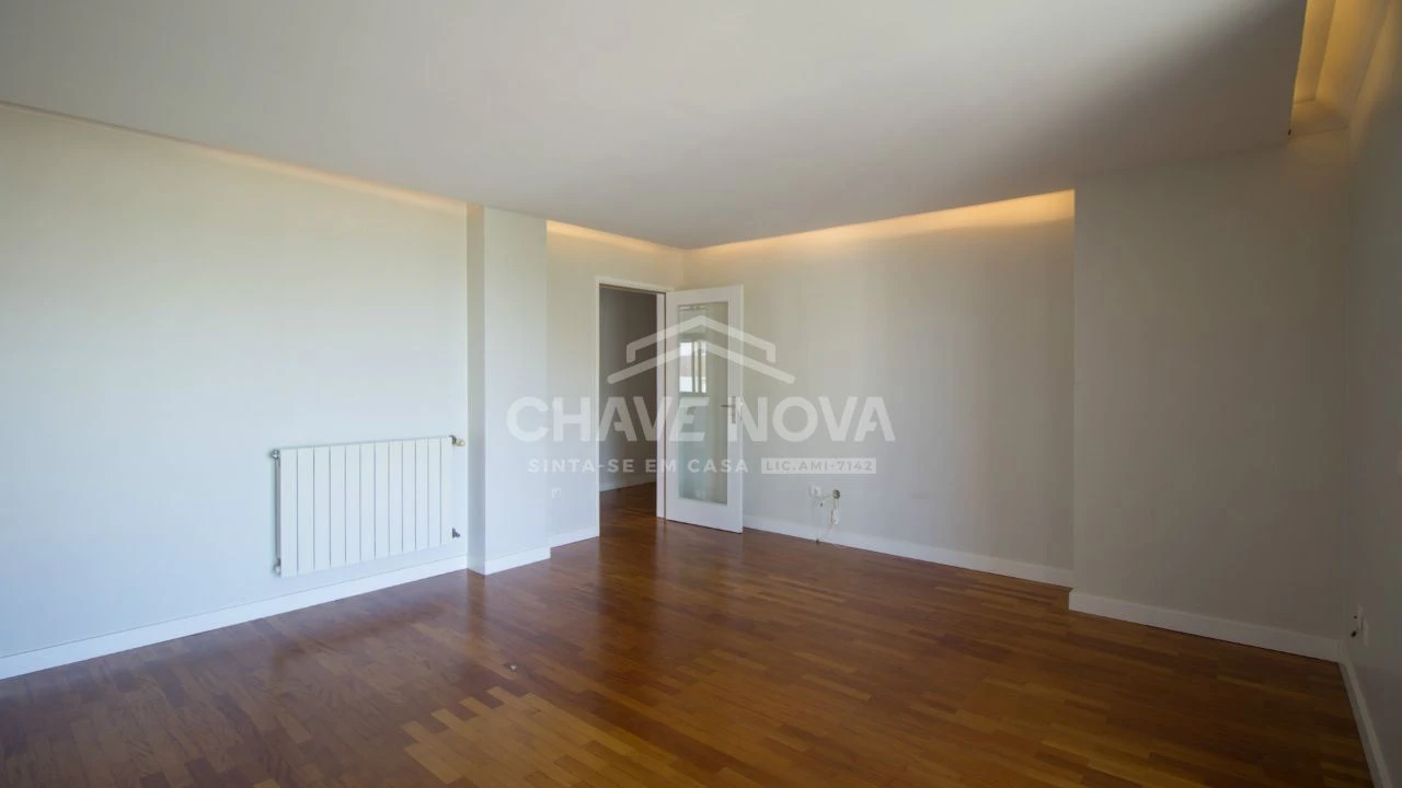 Apartamento T2 para Arrendamento em Custóias, Leça do Balio e Guifões Foto 3