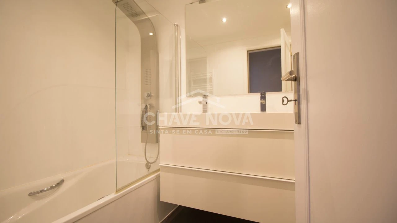 Apartamento T2 para Arrendamento em Custóias, Leça do Balio e Guifões Foto 10