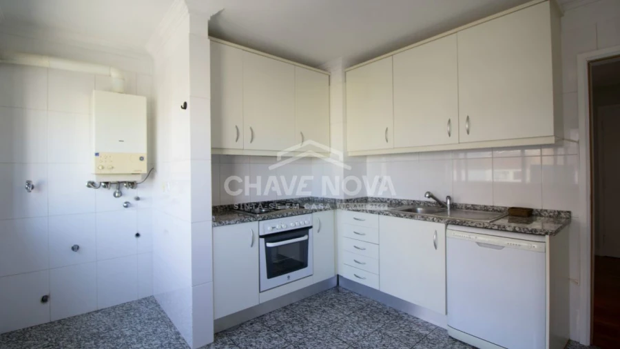 Apartamento T2 para Arrendamento em Custóias, Leça do Balio e Guifões Foto 5