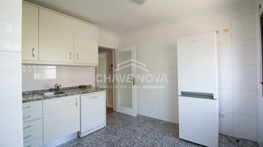 Apartamento T2 para Arrendamento em Custóias, Leça do Balio e Guifões Foto 6