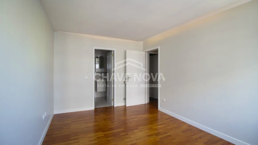 Apartamento T2 para Arrendamento em Custóias, Leça do Balio e Guifões Foto 9