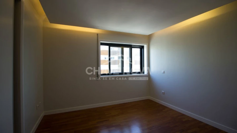 Apartamento T2 para Arrendamento em Custóias, Leça do Balio e Guifões Foto 11