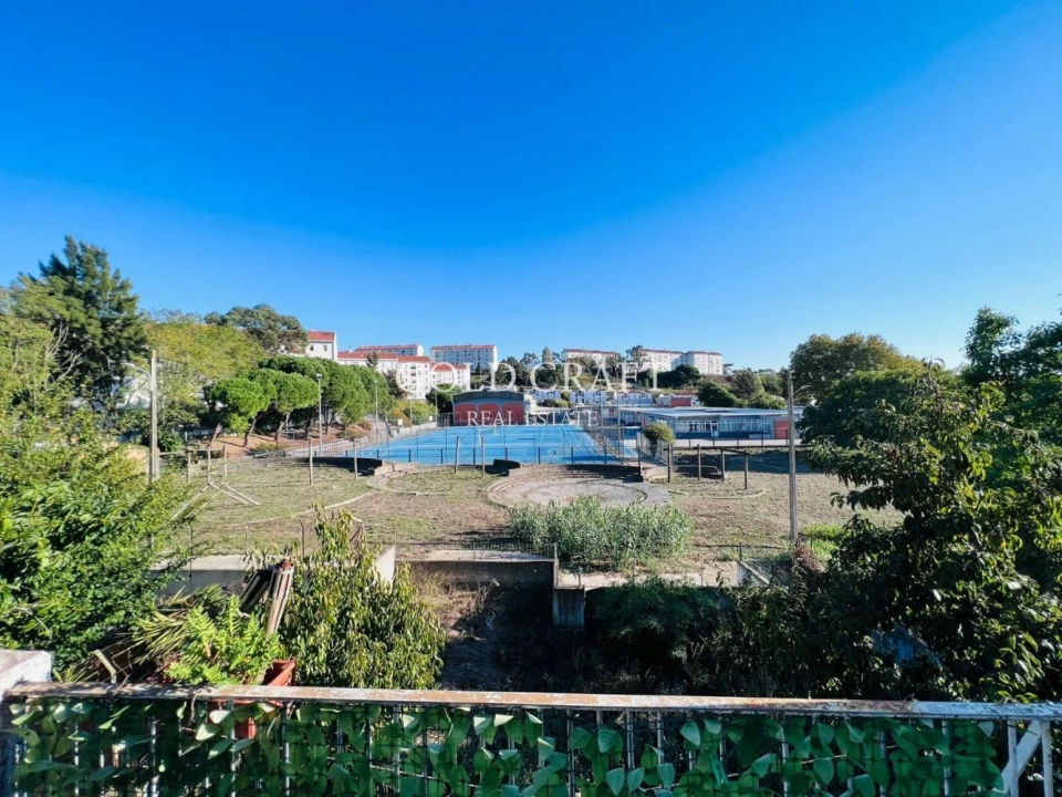 Moradia T5 para Venda em Agualva e Mira-Sintra Foto 25