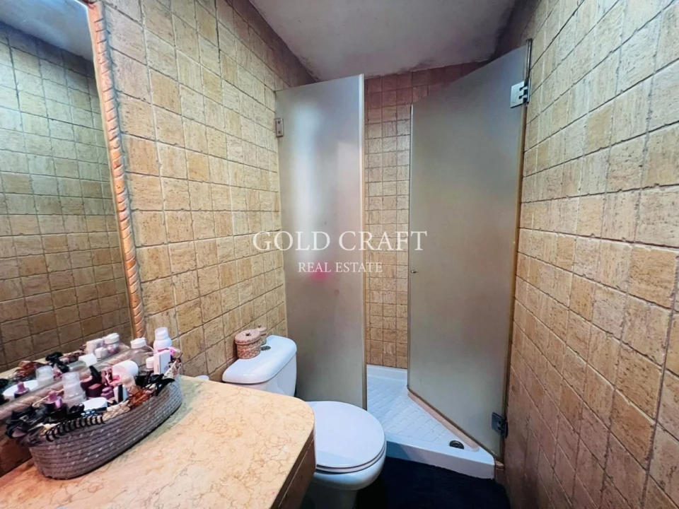 Moradia T5 para Venda em Agualva e Mira-Sintra Foto 9