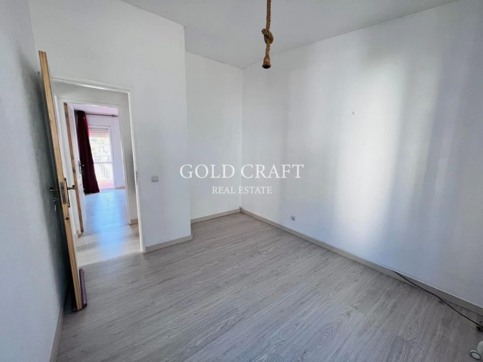 Moradia T5 para Venda em Agualva e Mira-Sintra Foto 17