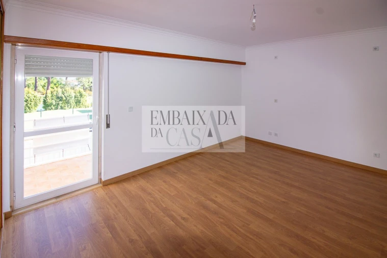 Moradia T4 para Venda em Sesimbra (Castelo) Foto 23