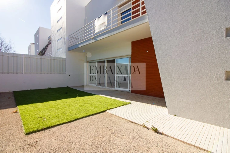 Moradia T4 para Venda em Sesimbra (Castelo) Foto 16