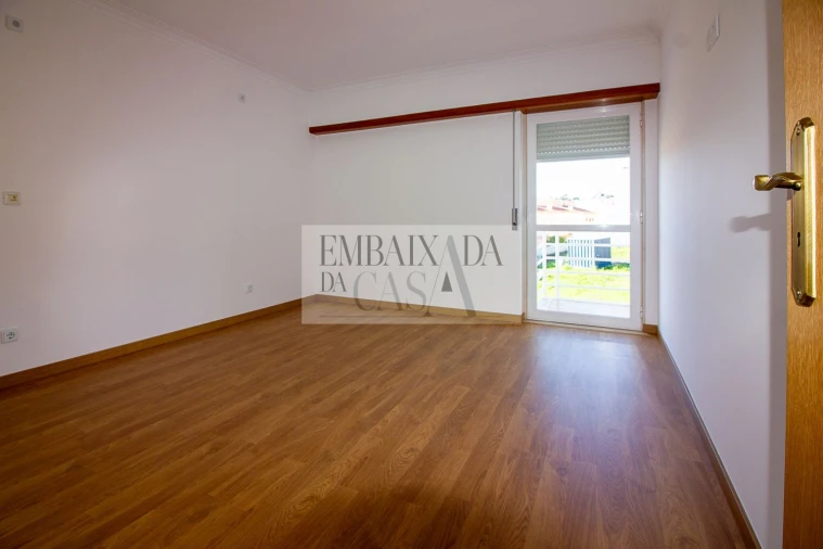 Moradia T4 para Venda em Sesimbra (Castelo) Foto 35