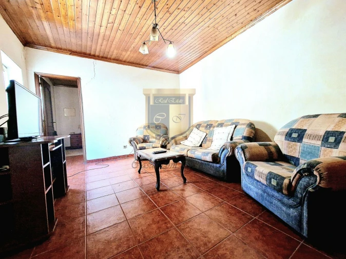 Moradia T1 para Venda em Santa Maria, São Pedro e Matacães Foto 5