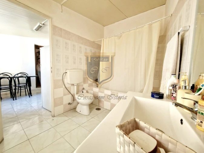 Moradia T1 para Venda em Santa Maria, São Pedro e Matacães Foto 12