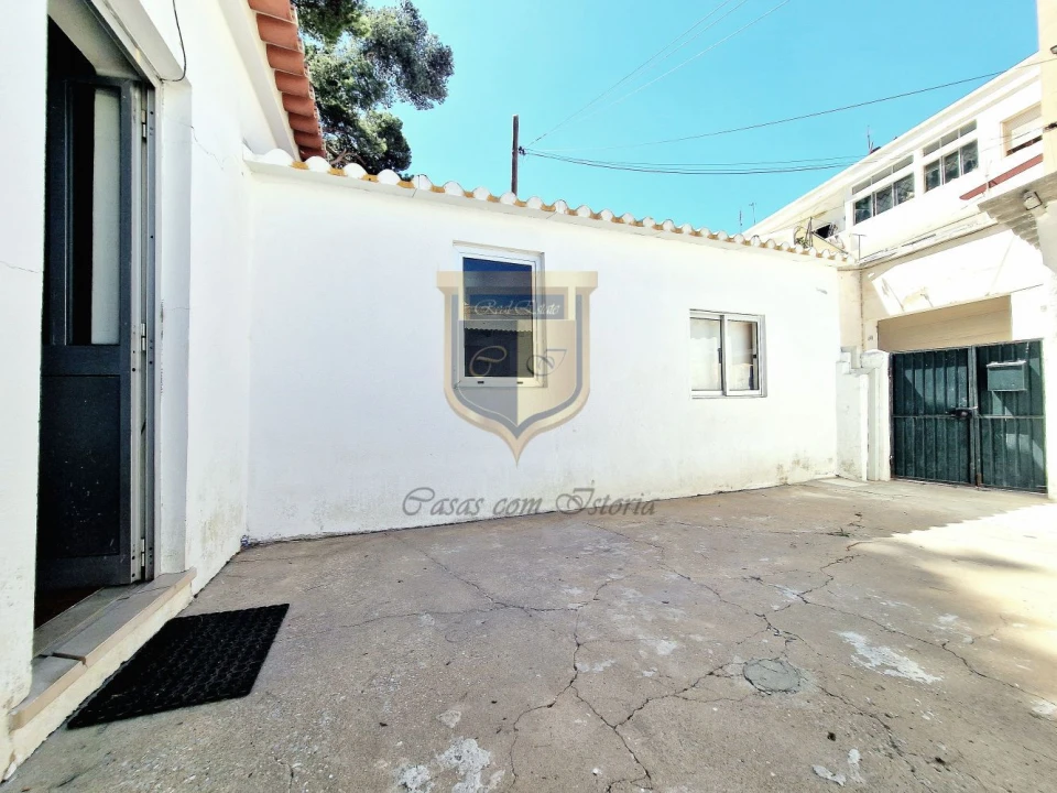 Moradia T1 para Venda em Santa Maria, São Pedro e Matacães Foto 13