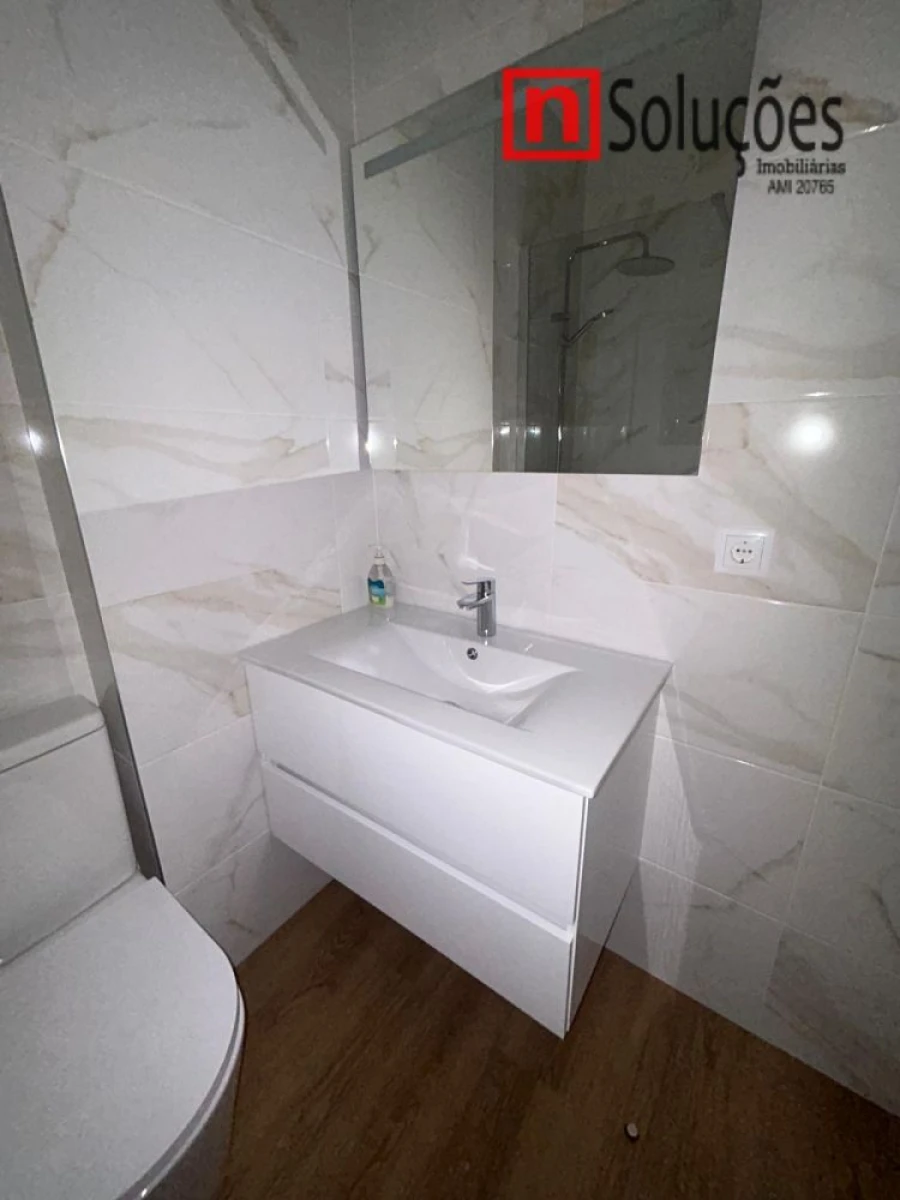 Apartamento T2 para Venda em Moscavide e Portela Foto 20