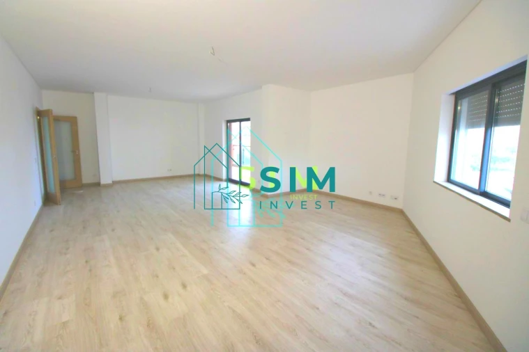 Apartamento T2 para Venda em Loule (São Clemente) Foto 3