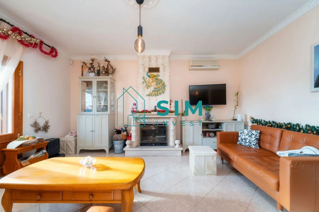 Moradia T4 para Venda em Boliqueime Foto 11