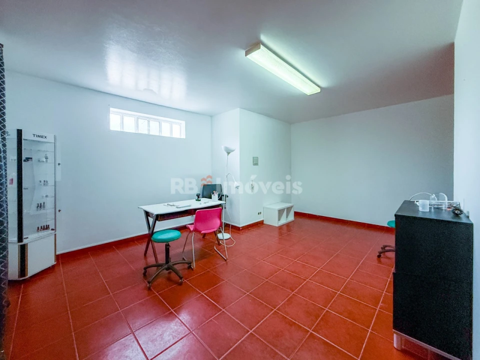 Moradia T5 para Venda em Minde Foto 52