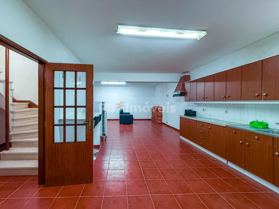 Moradia T5 para Venda em Minde Foto 65