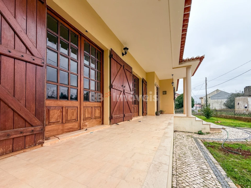 Moradia T5 para Venda em Minde Foto 79