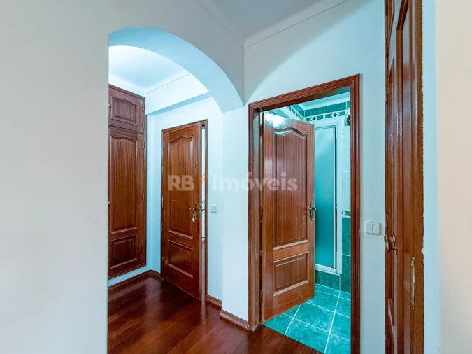 Moradia T5 para Venda em Minde Foto 25