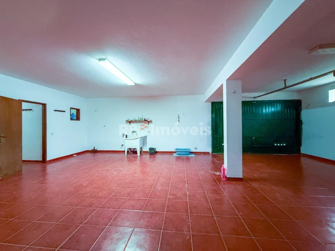 Moradia T5 para Venda em Minde Foto 54