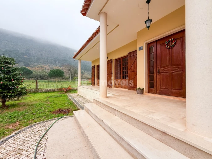 Moradia T5 para Venda em Minde Foto 76