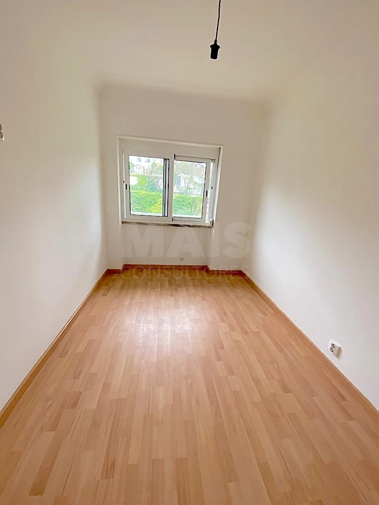 Apartamento T1 para Arrendamento em Algés, Linda-A-Velha e Cruz Quebrada-Dafundo Foto 4