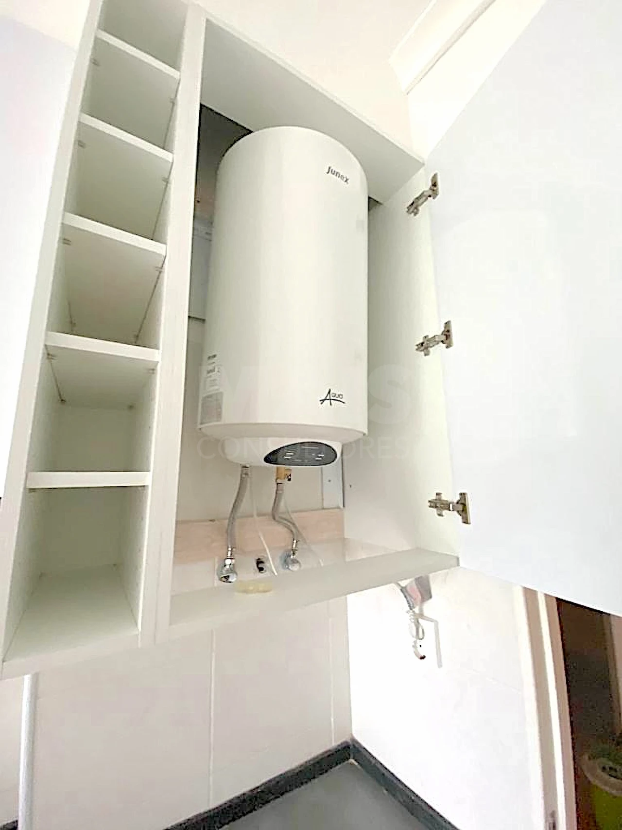 Apartamento T1 para Arrendamento em Algés, Linda-A-Velha e Cruz Quebrada-Dafundo Foto 9