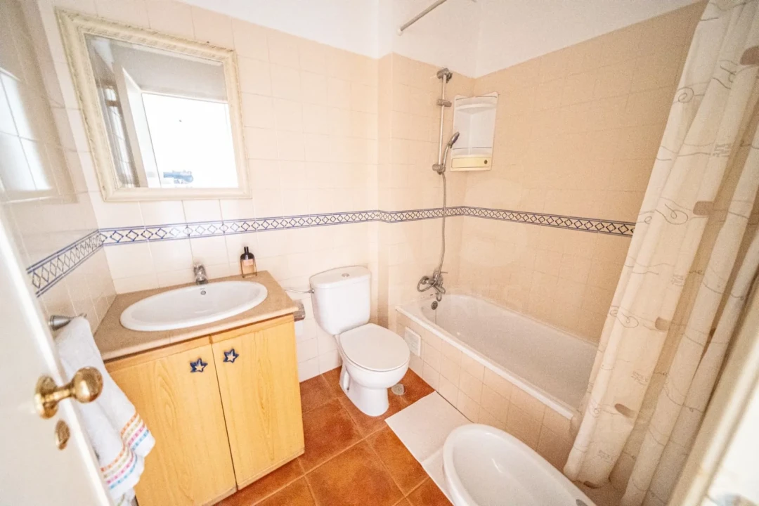 Apartamento T2 para Venda em Vialonga Foto 1