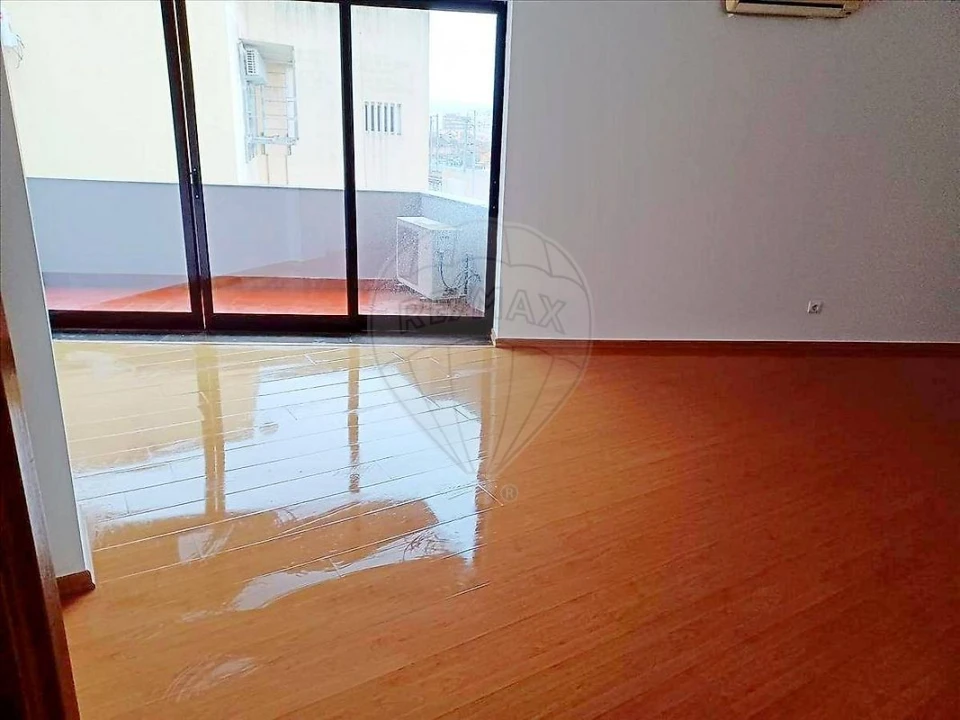 Apartamento T3 para Venda em Setubal (São Sebastião) Foto 5