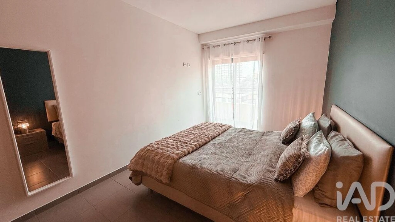 Apartamento T2 para Venda em Portimão Foto 13