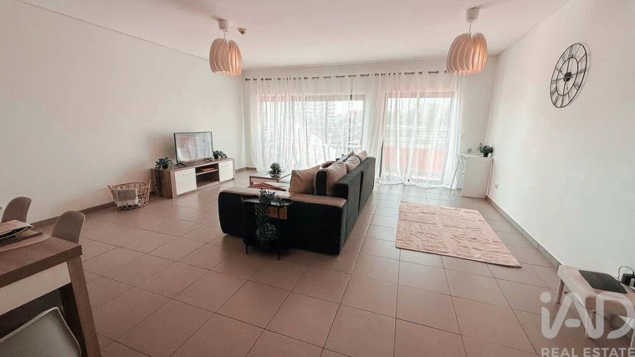 Apartamento T2 para Venda em Portimão Foto 9