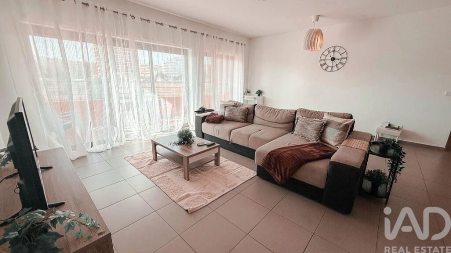 Apartamento T2 para Venda em Portimão Foto 4