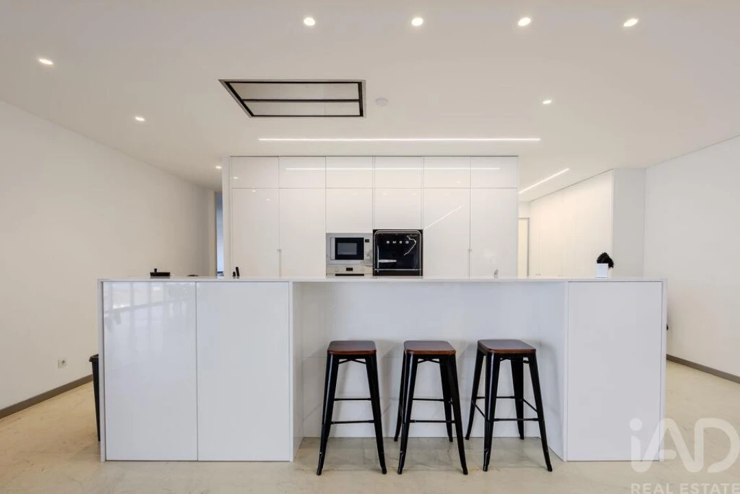 Apartamento T2 para Arrendamento em Marvila Foto 13