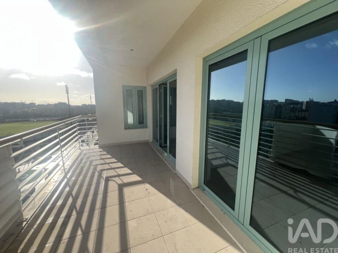 Apartamento T3 para Venda em União das Freguesias de Setúbal Foto 6