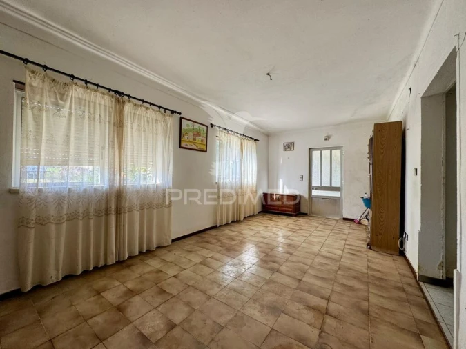 Moradia T5 para Venda em Arrabal Foto 9