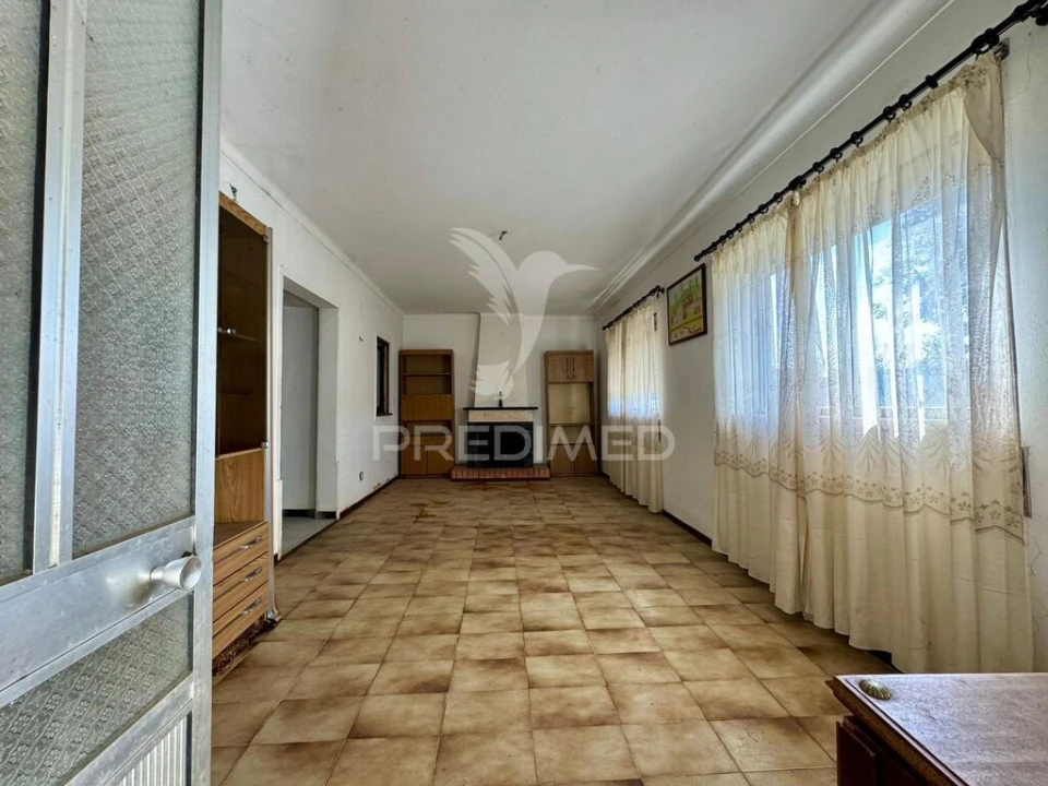 Moradia T5 para Venda em Arrabal Foto 6