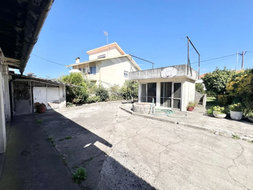 Moradia T4 para Venda em Castêlo da Maia Foto 4