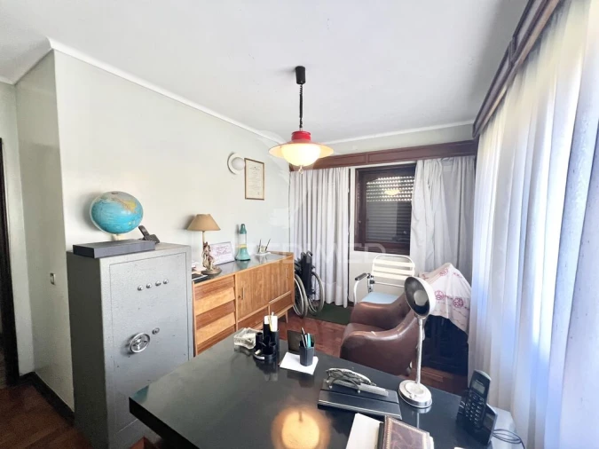 Moradia T4 para Venda em Castêlo da Maia Foto 12