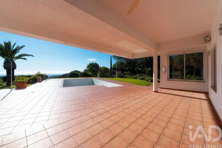 Moradia T3 para Venda em Santa Barbara de Nexe Foto 11