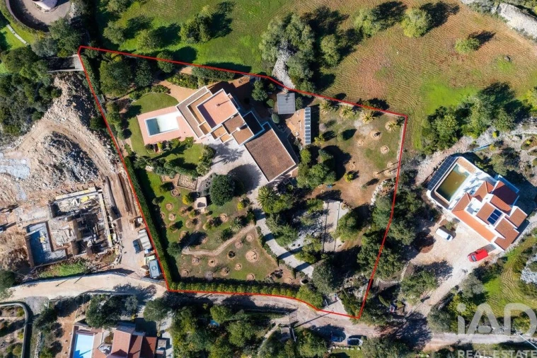 Moradia T3 para Venda em Santa Barbara de Nexe Foto 34