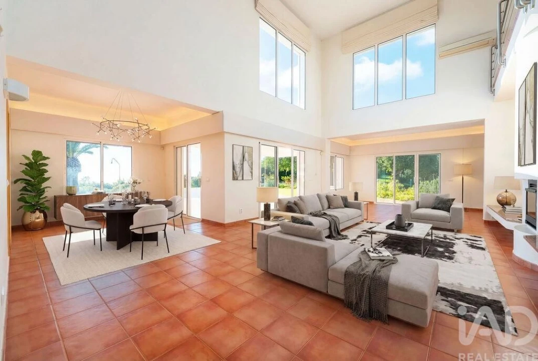 Moradia T3 para Venda em Santa Barbara de Nexe Foto 14