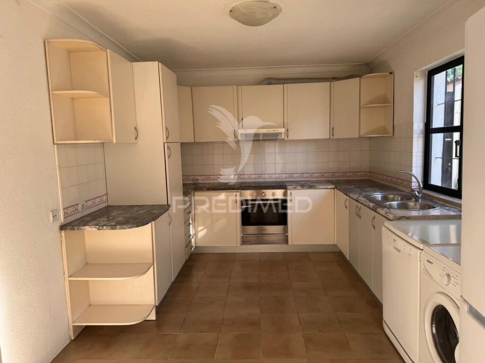 Moradia T3 para Venda em Quinta do Anjo Foto 13