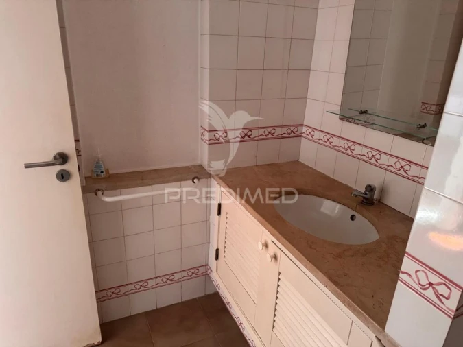 Moradia T3 para Venda em Quinta do Anjo Foto 10