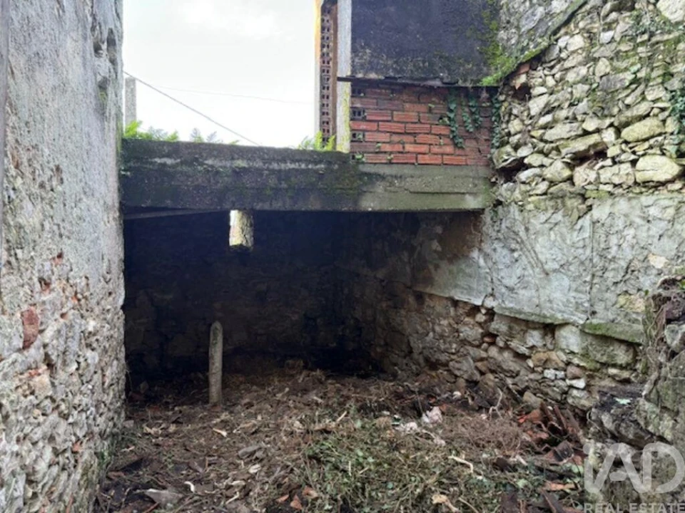 Moradia T2 para Venda em Arrabal Foto 18