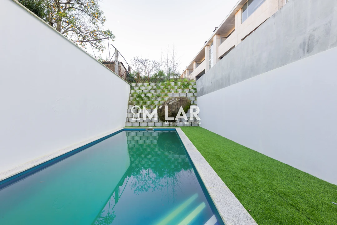 Apartamento T3 para Venda em Vila Verde e Barbudo Foto 37